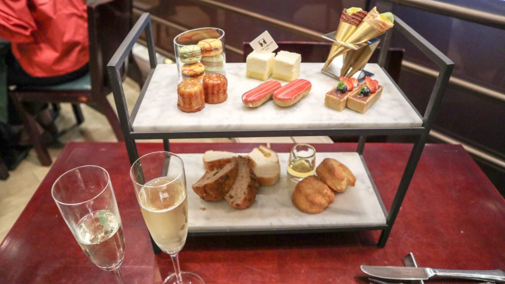 渋谷のBunkamuraにあるフレンチカフェ「LES DEUX MAGOTS PARIS」でアフタヌーンティー | Afternoon Tea  Diary